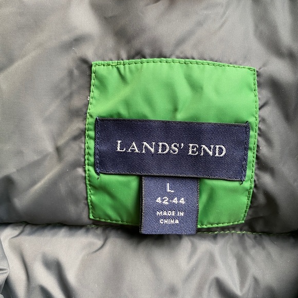Lands End Vest - Picture 7 of 8